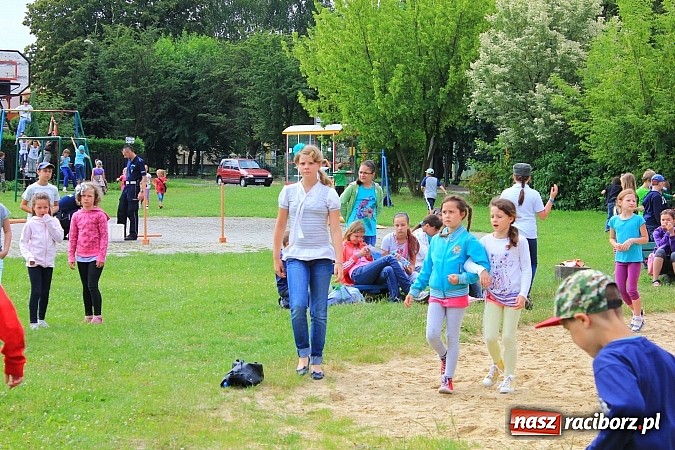 Zdjęcie w galerii na portalu naszraciborz.pl: Piknik z policją i strażą miejską wiadomości z regionu