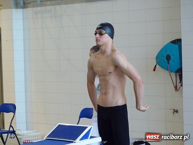 Zdjęcie w galerii na portalu naszraciborz.pl: Pływanie MEJ: Krzysztof Tokarski o krok od medalu wiadomości z regionu