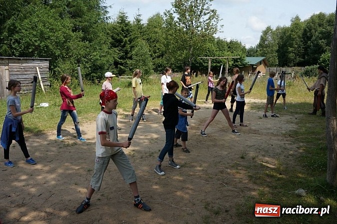 Zdjęcie w galerii na portalu naszraciborz.pl: Adapciak 2013. Fotorelacja z obozu raciborzan wiadomości z regionu