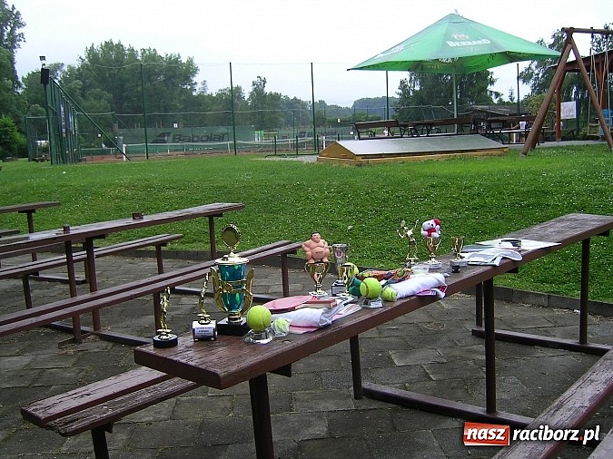 Zdjęcie w galerii na portalu naszraciborz.pl: Tenisiści w Czechach, czyli TKKF Rafako na obozie wiadomości z regionu