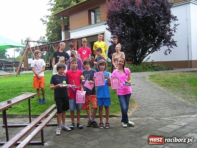 Zdjęcie w galerii na portalu naszraciborz.pl: Tenisiści w Czechach, czyli TKKF Rafako na obozie wiadomości z regionu