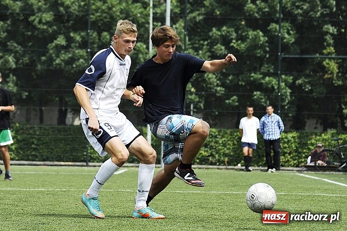 Zdjęcie w galerii na portalu naszraciborz.pl: Żorska Team i Xpres.pl bez porażki wiadomości z regionu