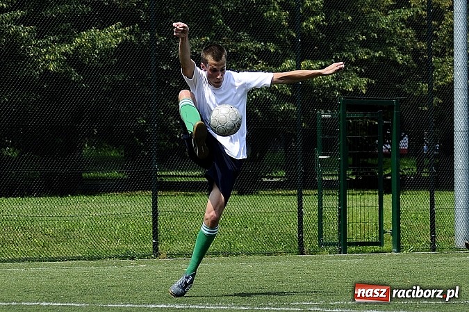 Zdjęcie w galerii na portalu naszraciborz.pl: Żorska Team i Xpres.pl bez porażki wiadomości z regionu