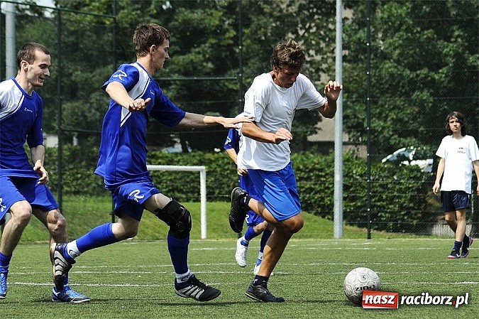 Zdjęcie w galerii na portalu naszraciborz.pl: Żorska Team i Xpres.pl bez porażki wiadomości z regionu