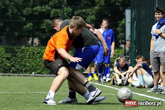 Zdjęcie w galerii na portalu naszraciborz.pl: Żorska Team i Xpres.pl bez porażki wiadomości z regionu