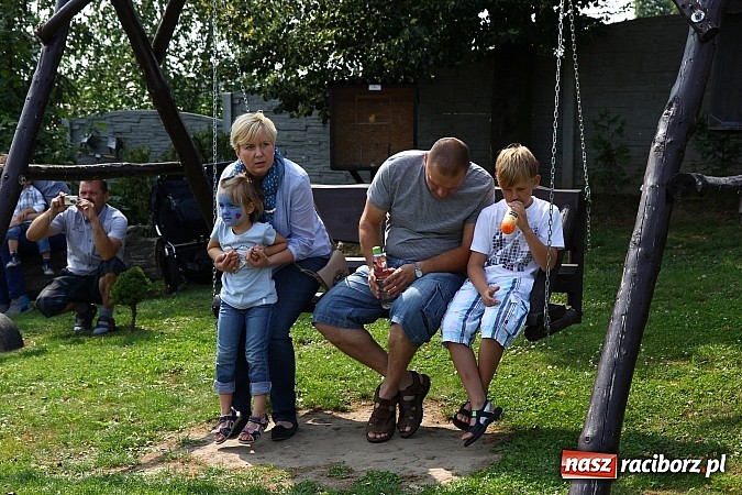 Zdjęcie w galerii na portalu naszraciborz.pl: Wspaniała zabawa na festynie w Mini ZOO w Gamowie wiadomości z regionu