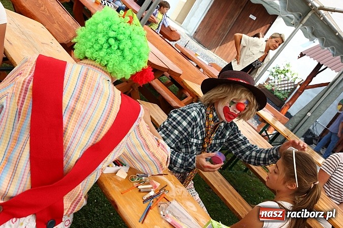 Zdjęcie w galerii na portalu naszraciborz.pl: Wspaniała zabawa na festynie w Mini ZOO w Gamowie wiadomości z regionu