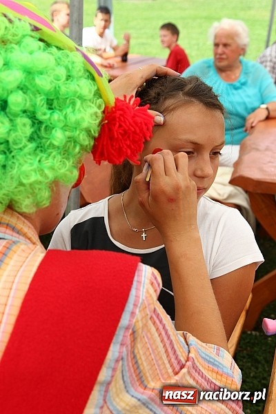 Zdjęcie w galerii na portalu naszraciborz.pl: Wspaniała zabawa na festynie w Mini ZOO w Gamowie wiadomości z regionu