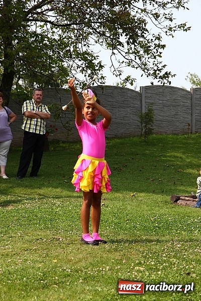 Zdjęcie w galerii na portalu naszraciborz.pl: Wspaniała zabawa na festynie w Mini ZOO w Gamowie wiadomości z regionu