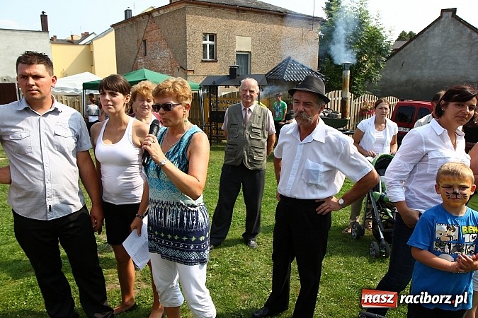 Zdjęcie w galerii na portalu naszraciborz.pl: Wspaniała zabawa na festynie w Mini ZOO w Gamowie wiadomości z regionu