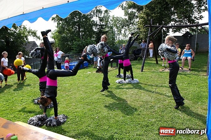 Zdjęcie w galerii na portalu naszraciborz.pl: Wspaniała zabawa na festynie w Mini ZOO w Gamowie wiadomości z regionu