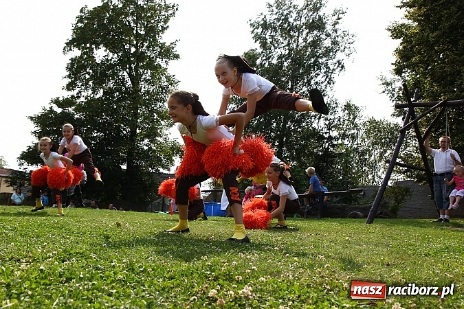 Zdjęcie w galerii na portalu naszraciborz.pl: Wspaniała zabawa na festynie w Mini ZOO w Gamowie wiadomości z regionu