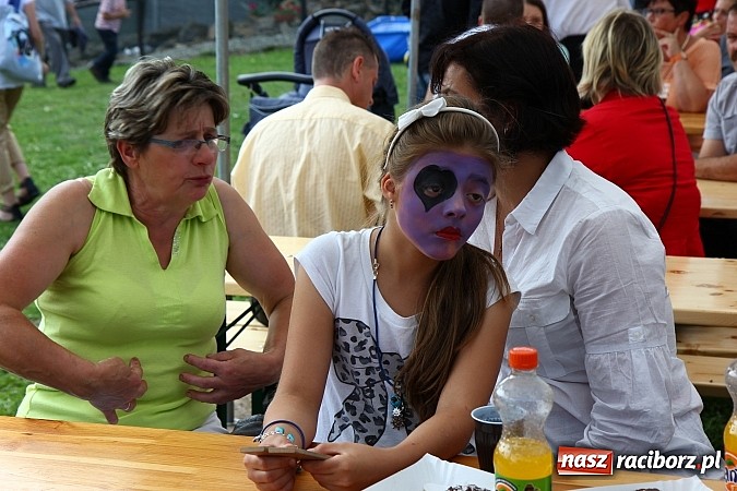 Zdjęcie w galerii na portalu naszraciborz.pl: Wspaniała zabawa na festynie w Mini ZOO w Gamowie wiadomości z regionu