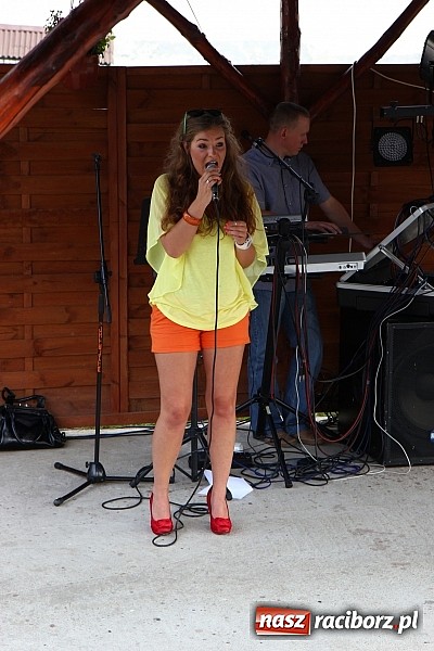 Zdjęcie w galerii na portalu naszraciborz.pl: Wspaniała zabawa na festynie w Mini ZOO w Gamowie wiadomości z regionu