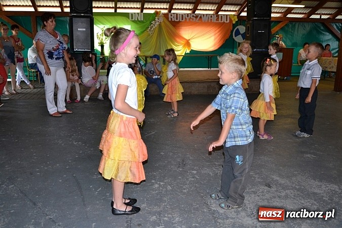 Zdjęcie w galerii na portalu naszraciborz.pl: Dni Rudyszwałdu z występami artystycznymi wiadomości z regionu