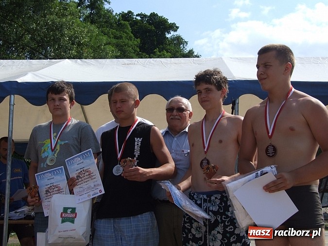 Zdjęcie w galerii na portalu naszraciborz.pl: Unici startowali w turnieju zapasów plażowych wiadomości z regionu