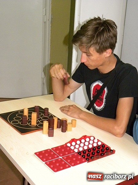 Zdjęcie w galerii na portalu naszraciborz.pl: Gry logiczne - przepis na ciekawe wakacje wiadomości z regionu