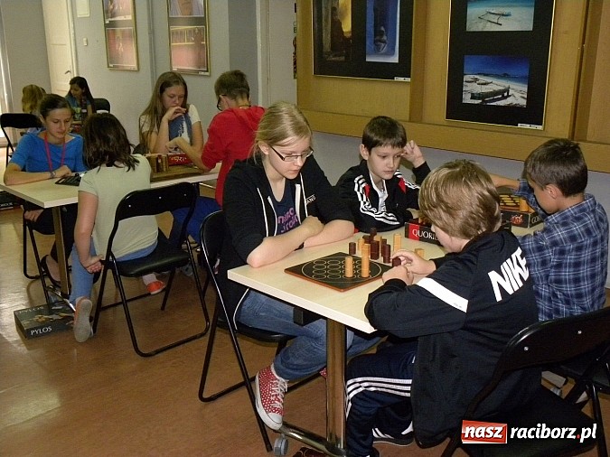 Zdjęcie w galerii na portalu naszraciborz.pl: Gry logiczne - przepis na ciekawe wakacje wiadomości z regionu