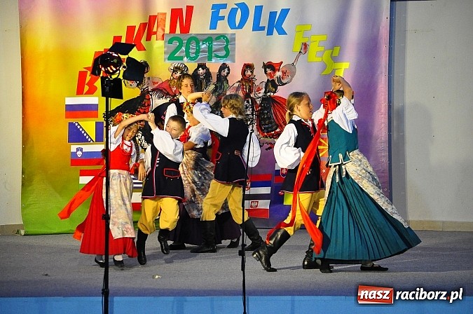 Zdjęcie w galerii na portalu naszraciborz.pl: Źródło czwarty raz na Balkan Folk Fest wiadomości z regionu