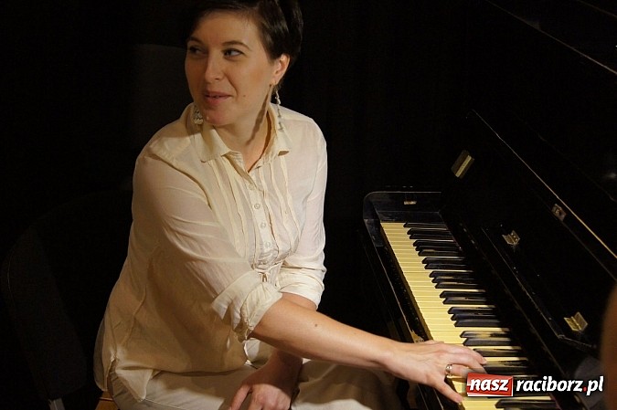 Zdjęcie w galerii na portalu naszraciborz.pl: Warsztaty z piosenkami Kabaretu Starszych Panów wiadomości z regionu