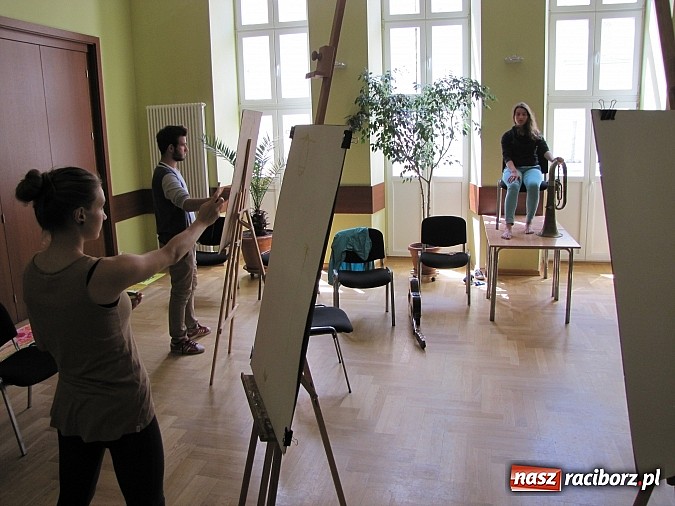 Zdjęcie w galerii na portalu naszraciborz.pl: Twórczo i z pomysłem w Raciborskim Centrum Kultury wiadomości z regionu