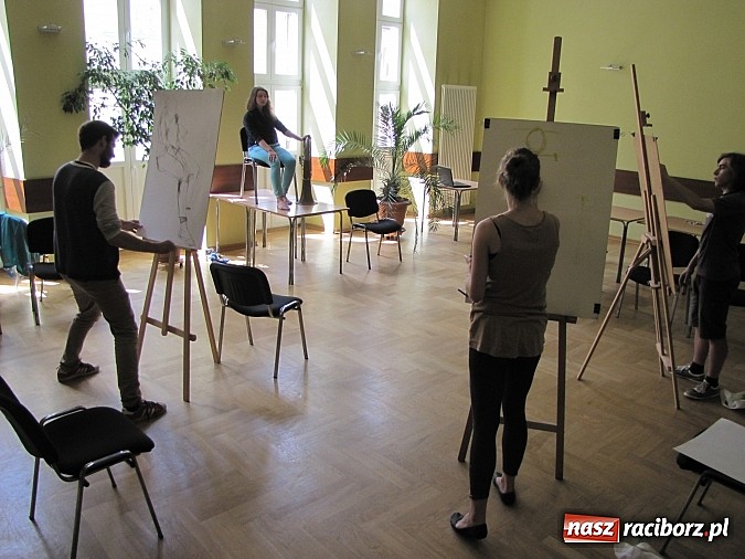 Zdjęcie w galerii na portalu naszraciborz.pl: Twórczo i z pomysłem w Raciborskim Centrum Kultury wiadomości z regionu