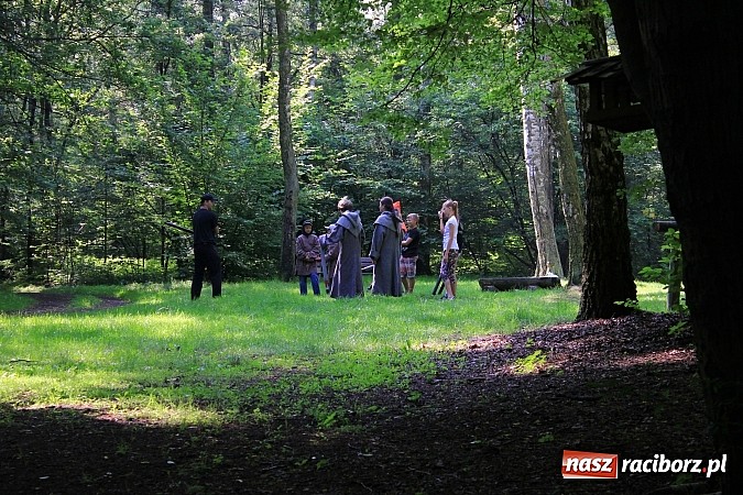 Zdjęcie w galerii na portalu naszraciborz.pl: Fantastyczna gra terenowa w Arboretum wiadomości z regionu