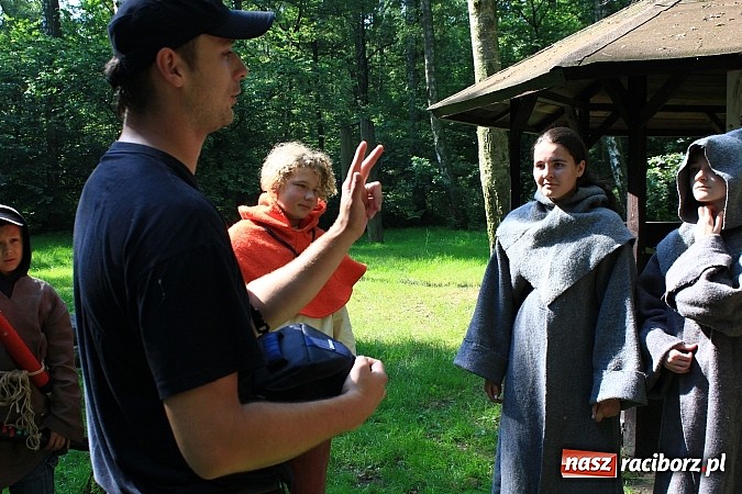 Zdjęcie w galerii na portalu naszraciborz.pl: Fantastyczna gra terenowa w Arboretum wiadomości z regionu