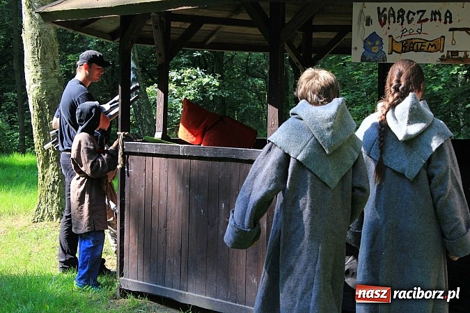 Zdjęcie w galerii na portalu naszraciborz.pl: Fantastyczna gra terenowa w Arboretum wiadomości z regionu