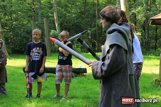 Zdjęcie w galerii na portalu naszraciborz.pl: Fantastyczna gra terenowa w Arboretum wiadomości z regionu