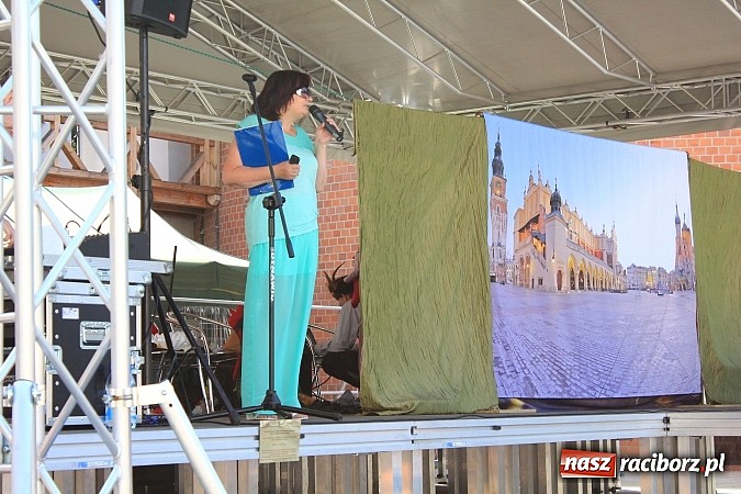 Zdjęcie w galerii na portalu naszraciborz.pl: Diabeł na Zamku Piastowskim, czyli... wiadomości z regionu