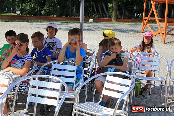 Zdjęcie w galerii na portalu naszraciborz.pl: Diabeł na Zamku Piastowskim, czyli... wiadomości z regionu