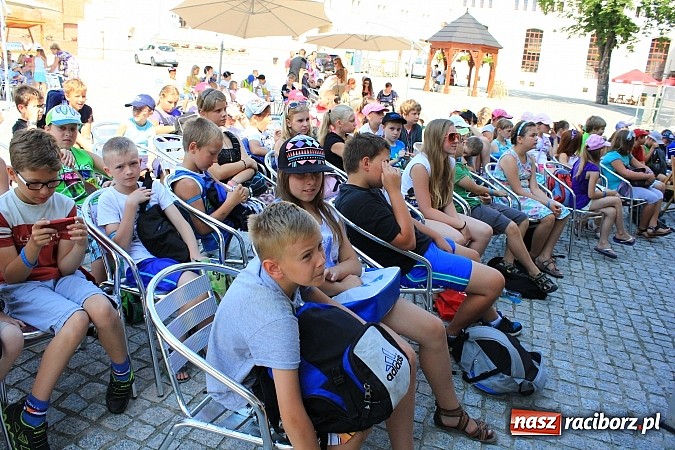 Zdjęcie w galerii na portalu naszraciborz.pl: Diabeł na Zamku Piastowskim, czyli... wiadomości z regionu