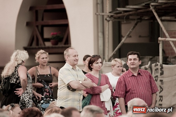 Zdjęcie w galerii na portalu naszraciborz.pl: Zaczarowany świat operetki i musicalu na raciborskim zamku wiadomości z regionu