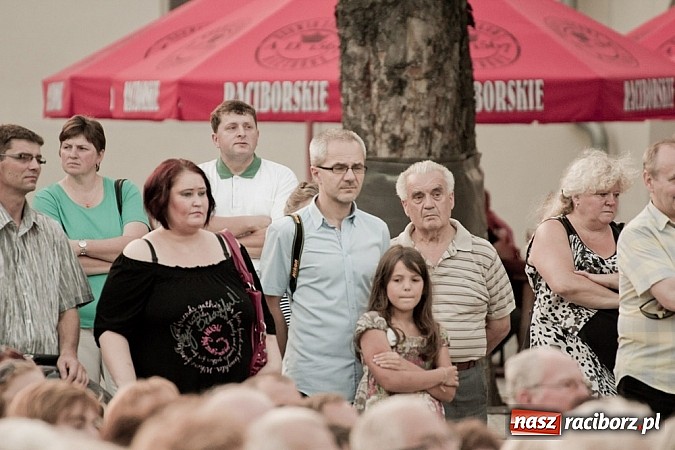 Zdjęcie w galerii na portalu naszraciborz.pl: Zaczarowany świat operetki i musicalu na raciborskim zamku wiadomości z regionu