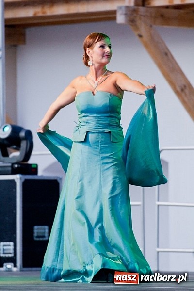 Zdjęcie w galerii na portalu naszraciborz.pl: Zaczarowany świat operetki i musicalu na raciborskim zamku wiadomości z regionu