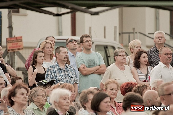 Zdjęcie w galerii na portalu naszraciborz.pl: Zaczarowany świat operetki i musicalu na raciborskim zamku wiadomości z regionu