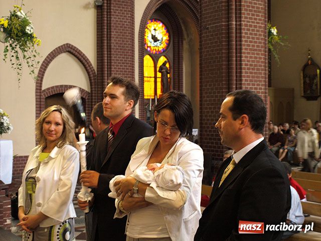 Zdjęcie w galerii na portalu naszraciborz.pl: Stara Wieś powitała nowego proboszcza wiadomości z regionu