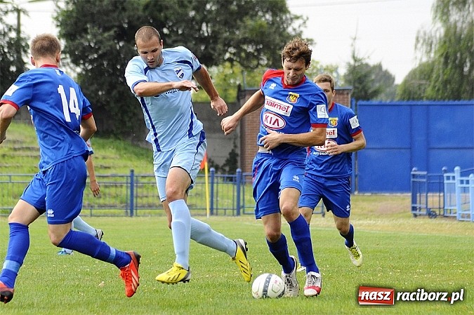 Zdjęcie w galerii na portalu naszraciborz.pl: Minimalna przegrana Unii z Odrą wiadomości z regionu