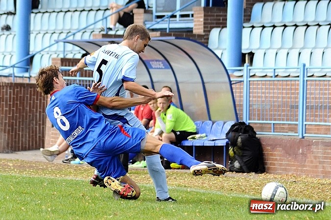 Zdjęcie w galerii na portalu naszraciborz.pl: Minimalna przegrana Unii z Odrą wiadomości z regionu