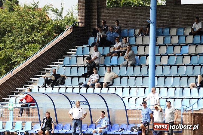 Zdjęcie w galerii na portalu naszraciborz.pl: Minimalna przegrana Unii z Odrą wiadomości z regionu