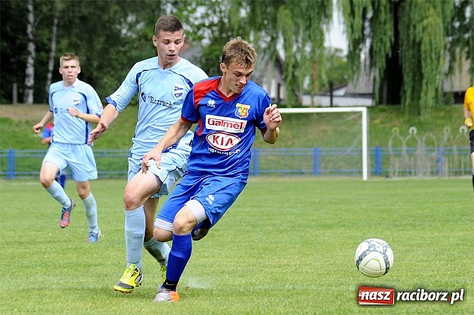 Zdjęcie w galerii na portalu naszraciborz.pl: Minimalna przegrana Unii z Odrą wiadomości z regionu