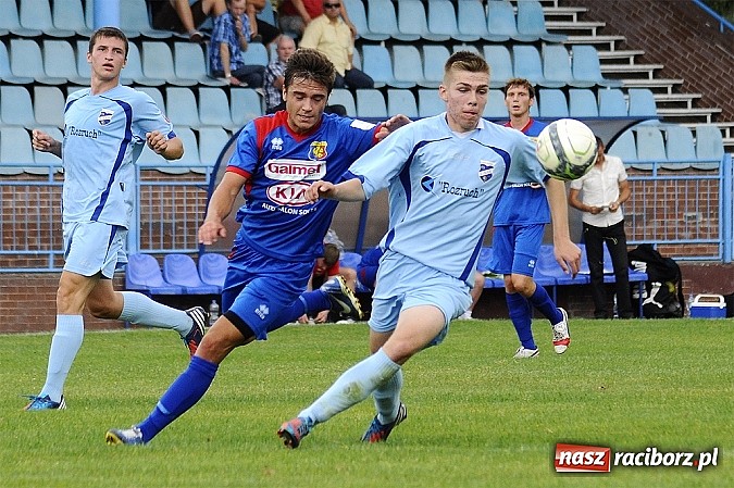 Zdjęcie w galerii na portalu naszraciborz.pl: Minimalna przegrana Unii z Odrą wiadomości z regionu