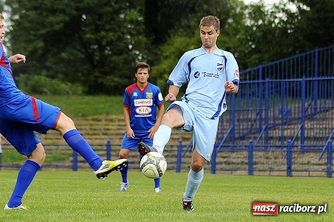 Zdjęcie w galerii na portalu naszraciborz.pl: Minimalna przegrana Unii z Odrą wiadomości z regionu