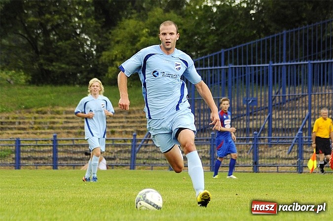 Zdjęcie w galerii na portalu naszraciborz.pl: Minimalna przegrana Unii z Odrą wiadomości z regionu