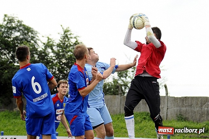 Zdjęcie w galerii na portalu naszraciborz.pl: Minimalna przegrana Unii z Odrą wiadomości z regionu