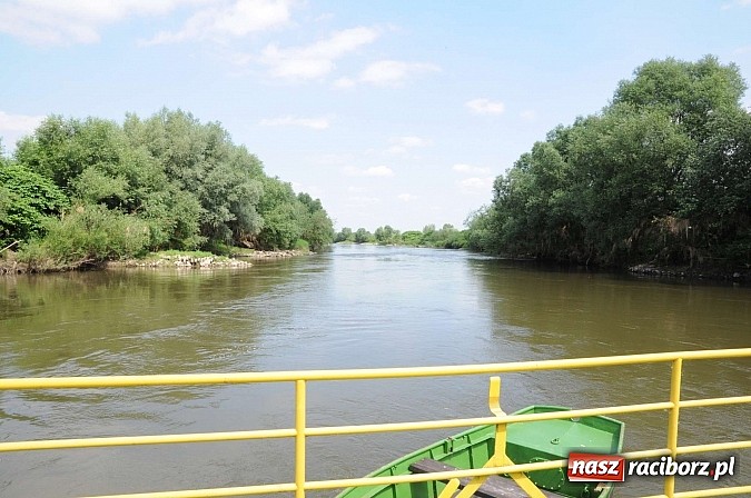 Zdjęcie w galerii na portalu naszraciborz.pl: Prom Ciechowice-Grzegorzowice wczoraj i dziś wiadomości z regionu
