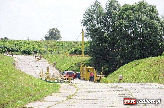Zdjęcie w galerii na portalu naszraciborz.pl: Prom Ciechowice-Grzegorzowice wczoraj i dziś wiadomości z regionu