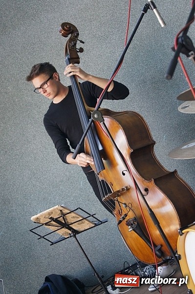 Zdjęcie w galerii na portalu naszraciborz.pl: Motywy słowiańskie w Parku Roth wiadomości z regionu