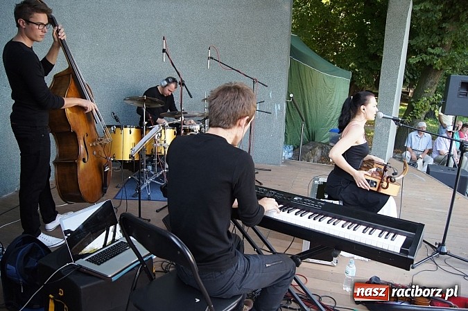 Zdjęcie w galerii na portalu naszraciborz.pl: Motywy słowiańskie w Parku Roth wiadomości z regionu